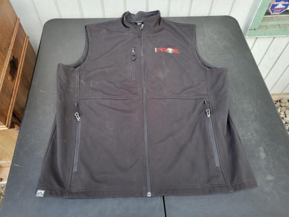 Storm Creek Vest Mens XL Black Softshell Fleece Full Zip Sleeveless Outdoor Pros
